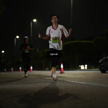 Runner Photo 5332022