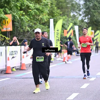 Runner Photo 5332544