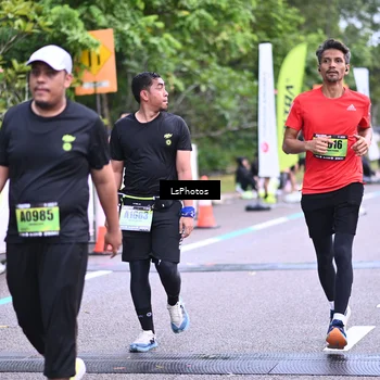 Runner Photo 5332565