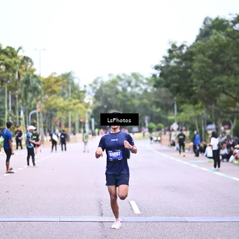 Runner Photo 5332600