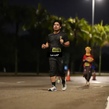Runner Photo 5332624