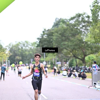 Runner Photo 5333100