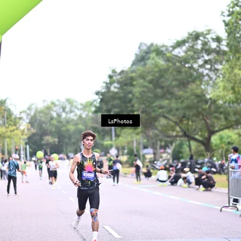 Runner Photo 5333101