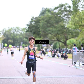 Runner Photo 5333106