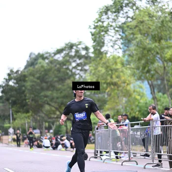Runner Photo 5333224