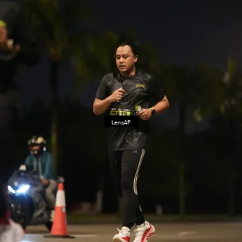 Runner Photo 5333358