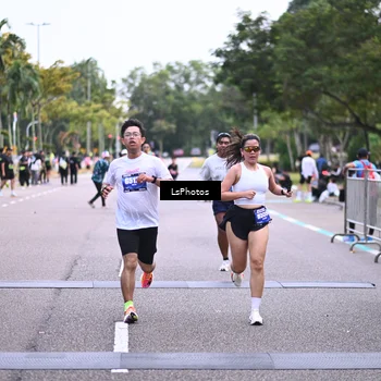 Runner Photo 5333645