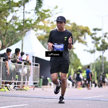Runner Photo 5334213