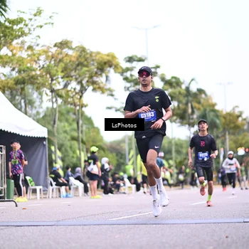 Runner Photo 5334345