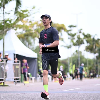 Runner Photo 5334376