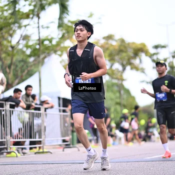 Runner Photo 5334543