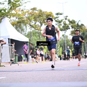 Runner Photo 5334546