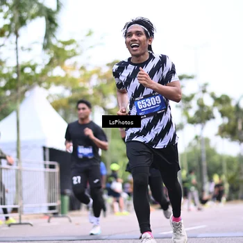 Runner Photo 5334876