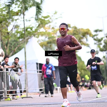 Runner Photo 5334911