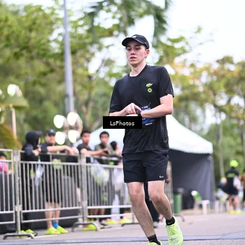 Runner Photo 5334914