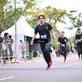 Runner Photo 5335000