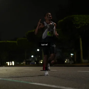 Runner Photo 5335072