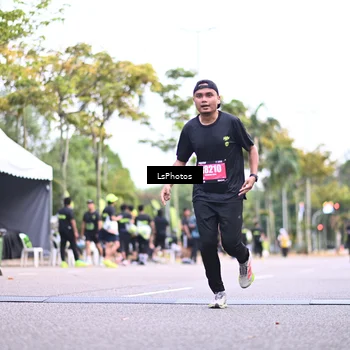 Runner Photo 5335336