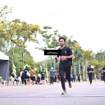 Runner Photo 5335356
