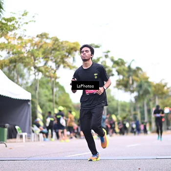Runner Photo 5335364