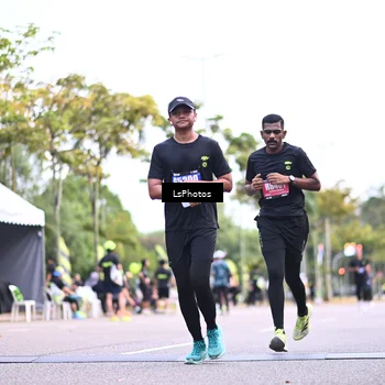 Runner Photo 5335392