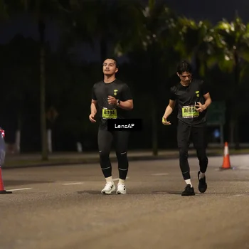 Runner Photo 5335444
