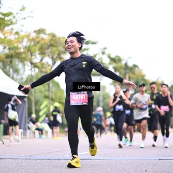 Runner Photo 5335597