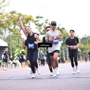 Runner Photo 5335600