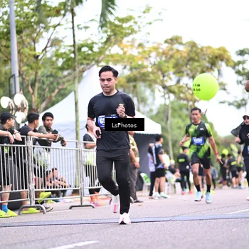 Runner Photo 5335694