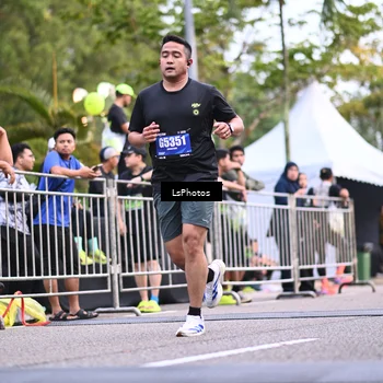 Runner Photo 5335835
