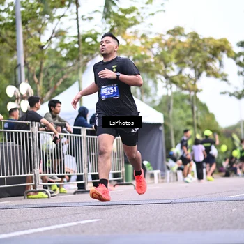 Runner Photo 5335860