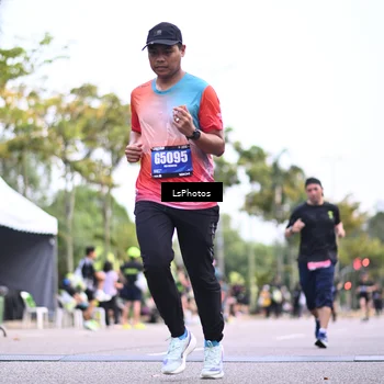 Runner Photo 5335872