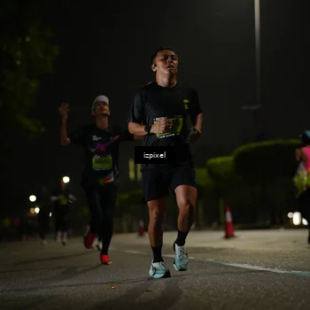 Runner Photo 5336002