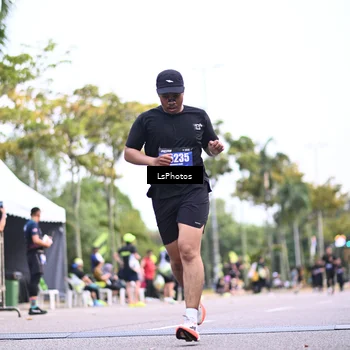 Runner Photo 5336056