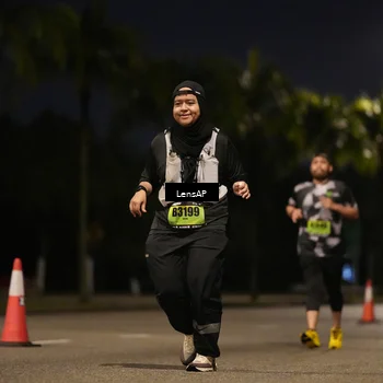 Runner Photo 5336100