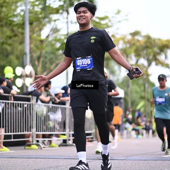 Runner Photo 5336104