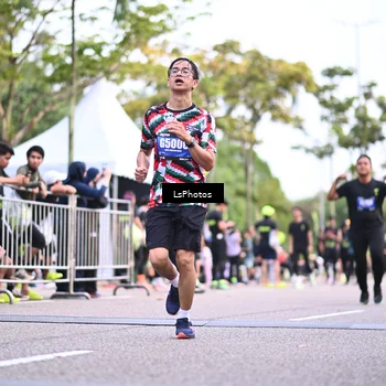 Runner Photo 5336400
