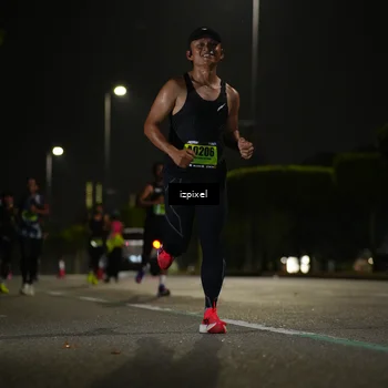 Runner Photo 5336402