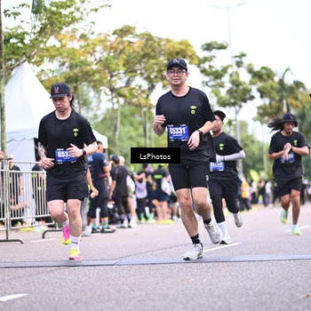 Runner Photo 5336600