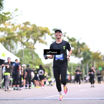 Runner Photo 5336645