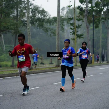 Runner Photo 5337025