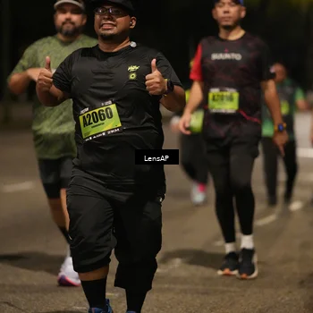 Runner Photo 5337105