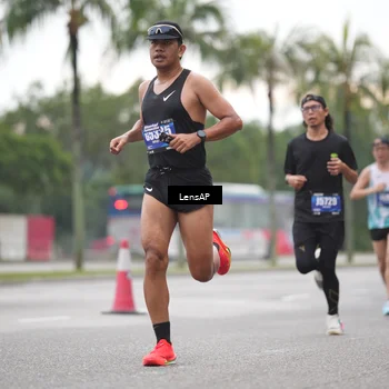 Runner Photo 5337535