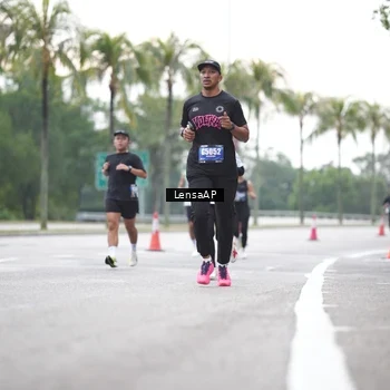 Runner Photo 5337914