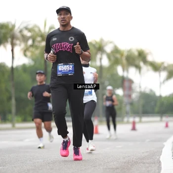 Runner Photo 5337922