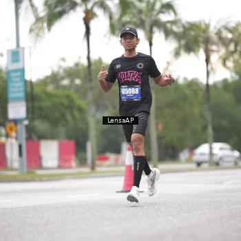 Runner Photo 5338039