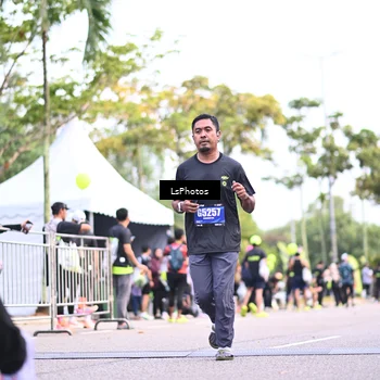 Runner Photo 5338040