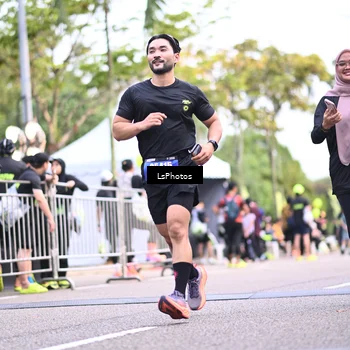 Runner Photo 5338100