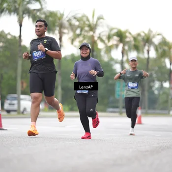 Runner Photo 5338138