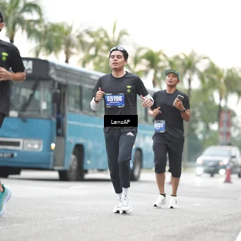 Runner Photo 5338275